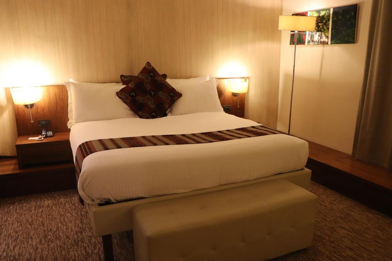 Mamba Point Hotel モンロビア エクステリア 写真