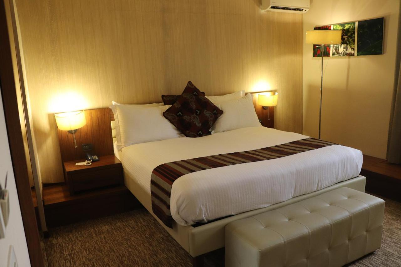 Mamba Point Hotel モンロビア エクステリア 写真